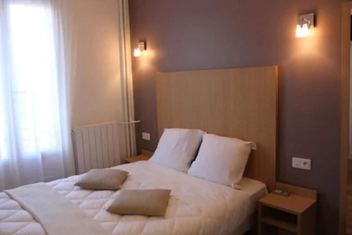 Room 18 of 49
