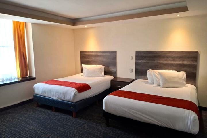 Room 15 of 25