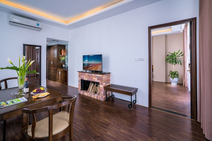 Room 15 of 43