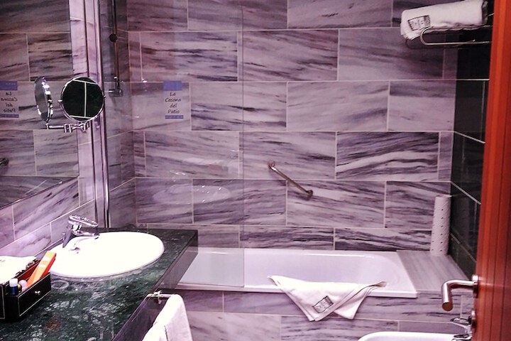 Bath Photo