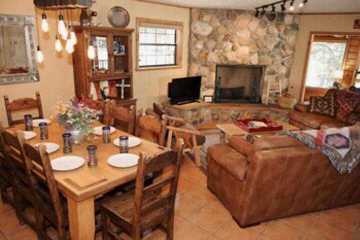 River_rock_lodge