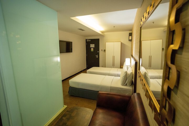 Room 29 of 110