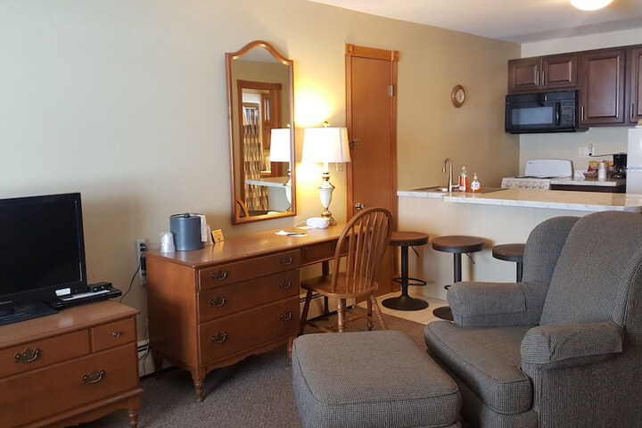 Room 87 of 128
