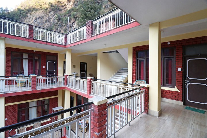 Terrace/Patio 8 of 20
