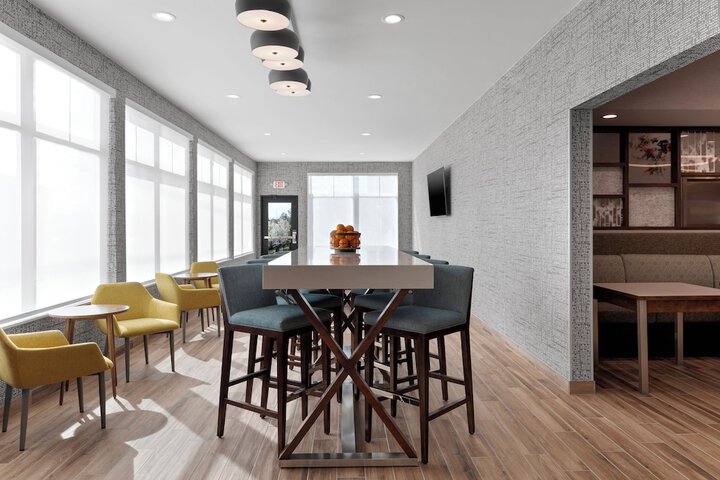 Hotel Interior 4 of 35