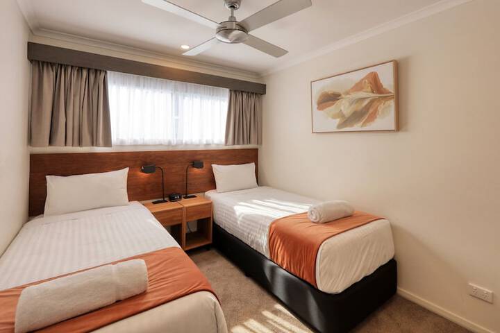 Room 26 of 150