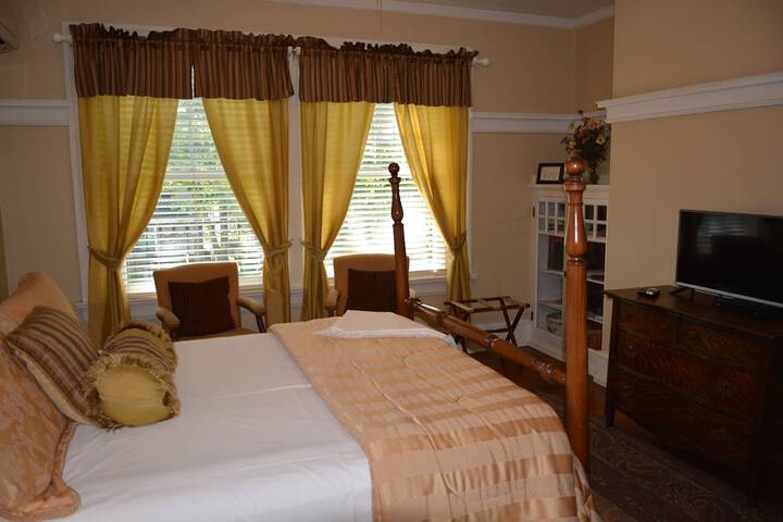 Room 14 of 92