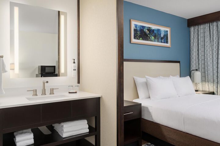 Room 31 of 107