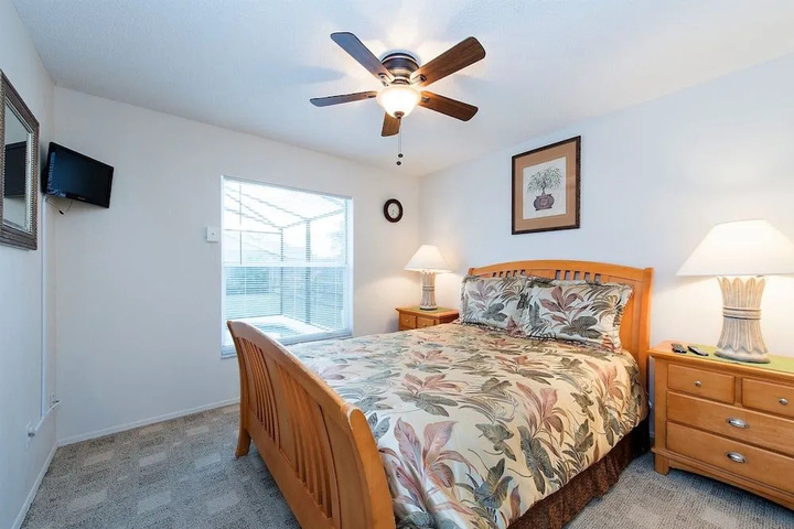Room 2 of 16