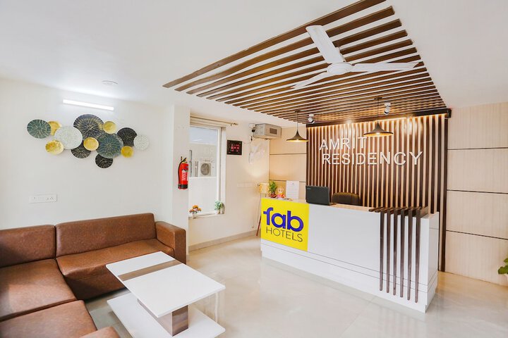 Hotel Interior 10 of 33