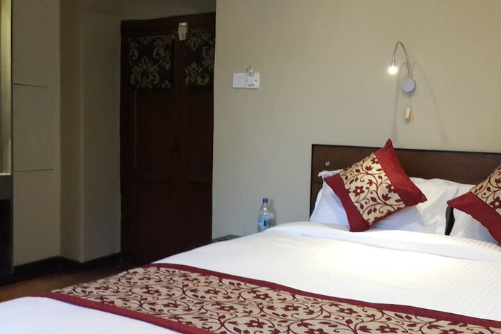 Room 7 of 37