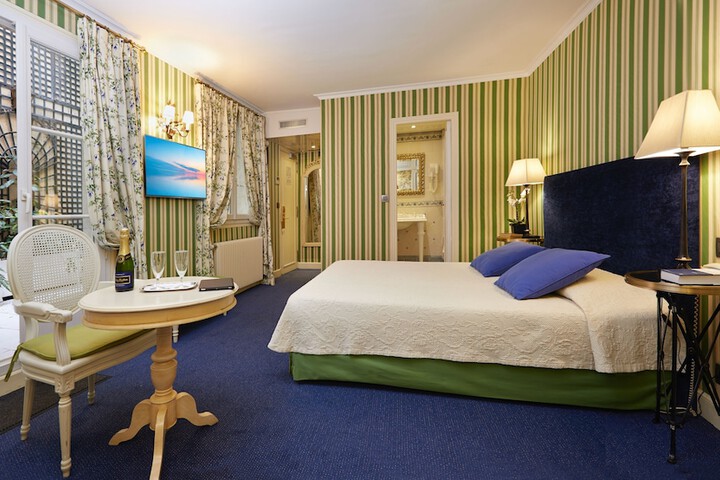 Hotel Beaubourg