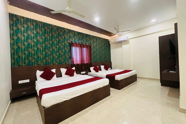 Room 4 of 23