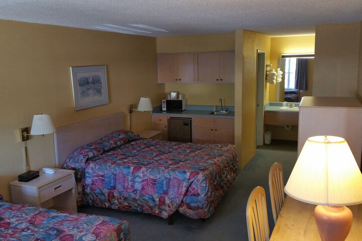 Room 14 of 46