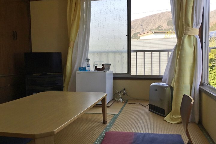 Room 7 of 92