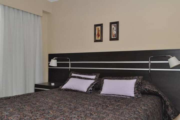 Room 4 of 21