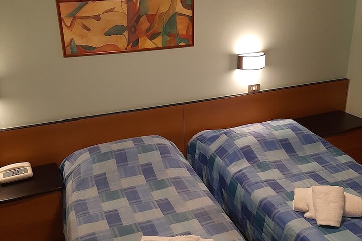 Room 13 of 55
