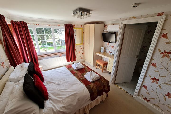 Room 34 of 96