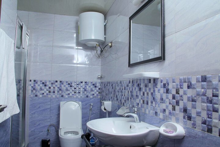 Room 44 of 55