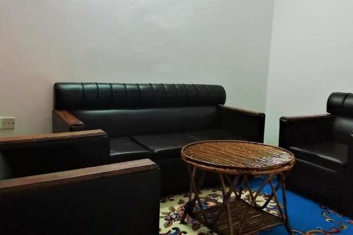 Room 22 of 34