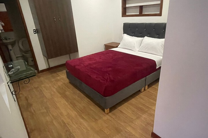 Room 6 of 23
