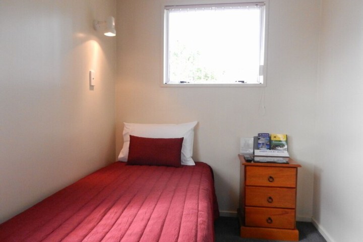 Room 11 of 114