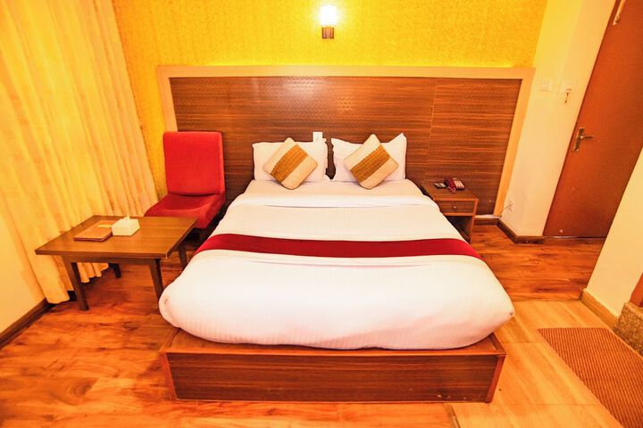 Room 4 of 23