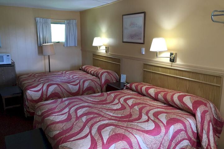 Room 8 of 29
