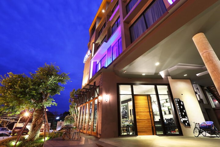 Hotel 78 of 79