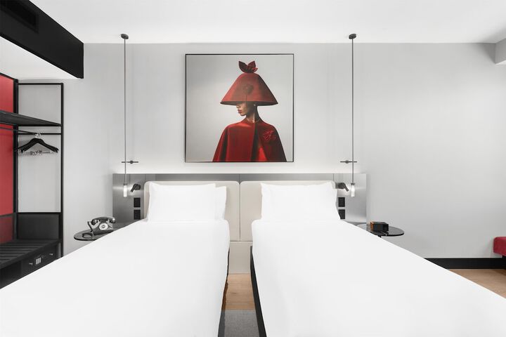 Room 13 of 59
