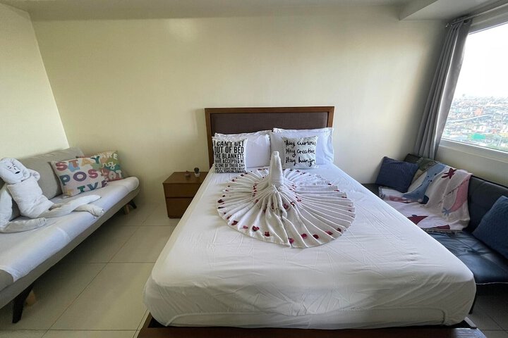 Room 93 of 216