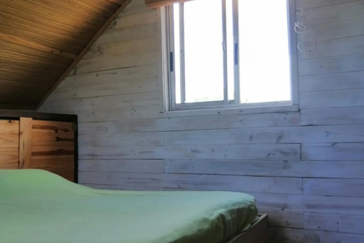 Room 2 of 12