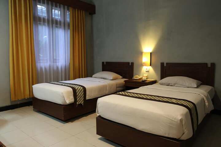 Room 21 of 41