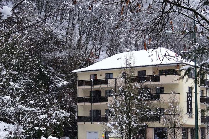 GOLF HOTEL LE CLARAVALLIS