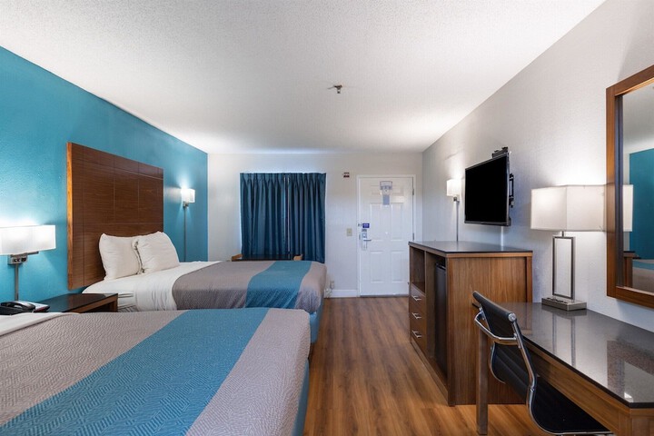 Room 3 of 29