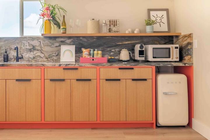 Private kitchenette