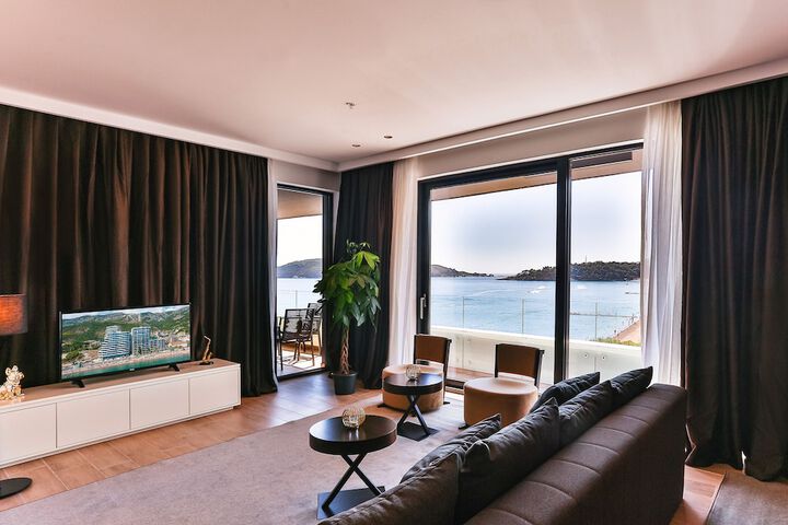 Room 21 of 45