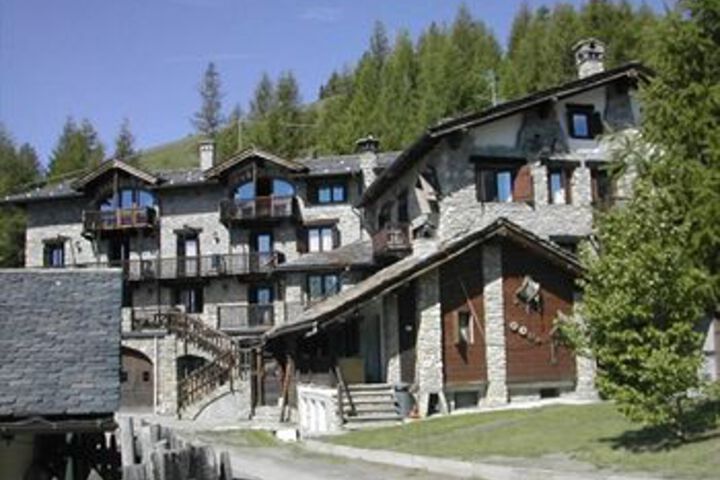 Hotel 9 of 27