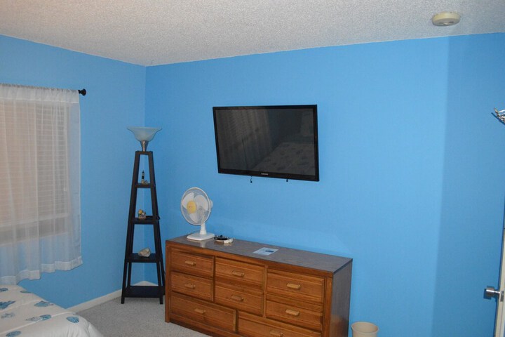 Room 3 of 15