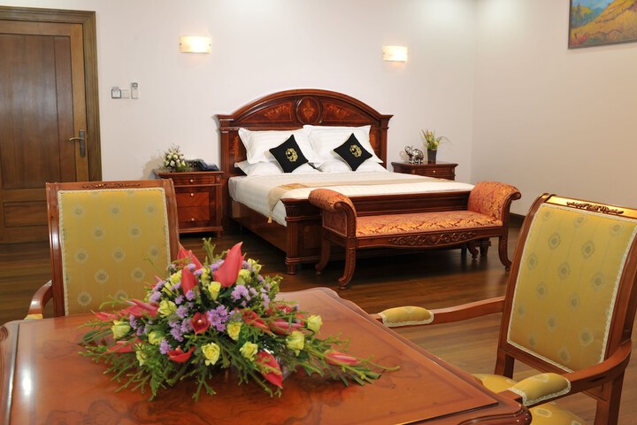 Room 16 of 57