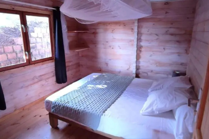 Room 2 of 13