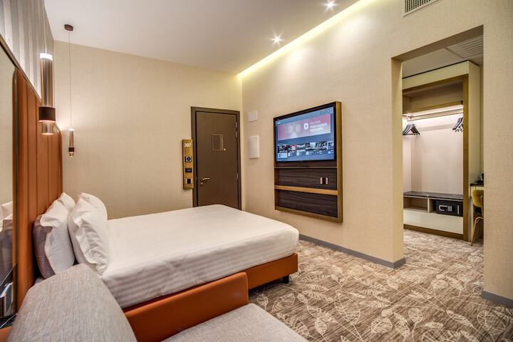 Room 20 of 114