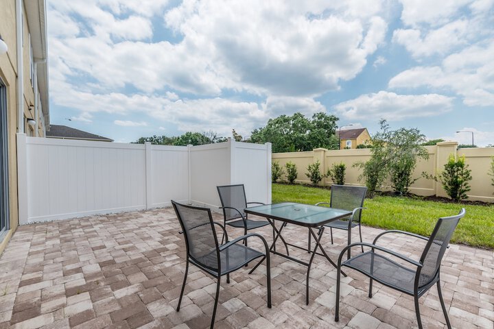 Terrace/Patio 28 of 35