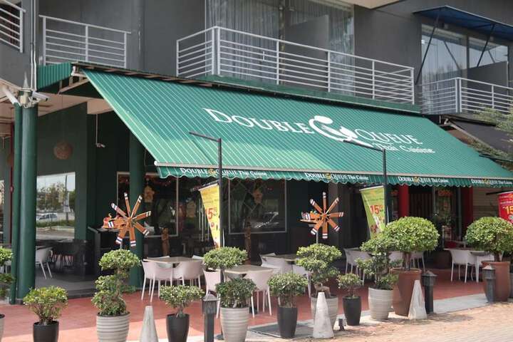 Dining 50 of 59