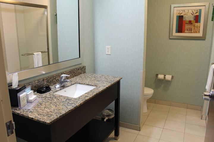 Room 15 of 41