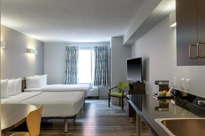 Room 18 of 49