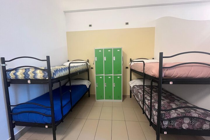 Room 18 of 61
