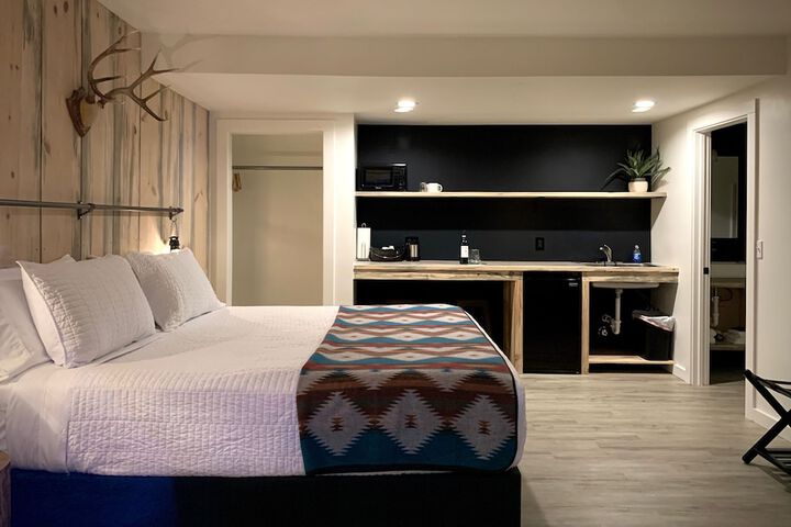 Room 5 of 26