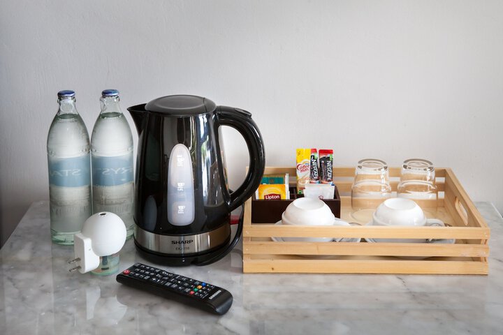 Breakfast/Coffee Service 108 of 148