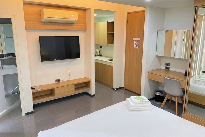 Room 10 of 44